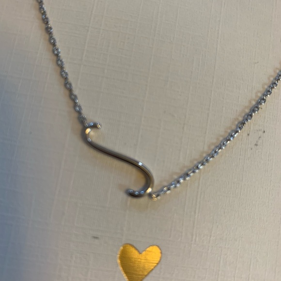 RAE DUNN “S” initial necklace - Picture 3 of 4